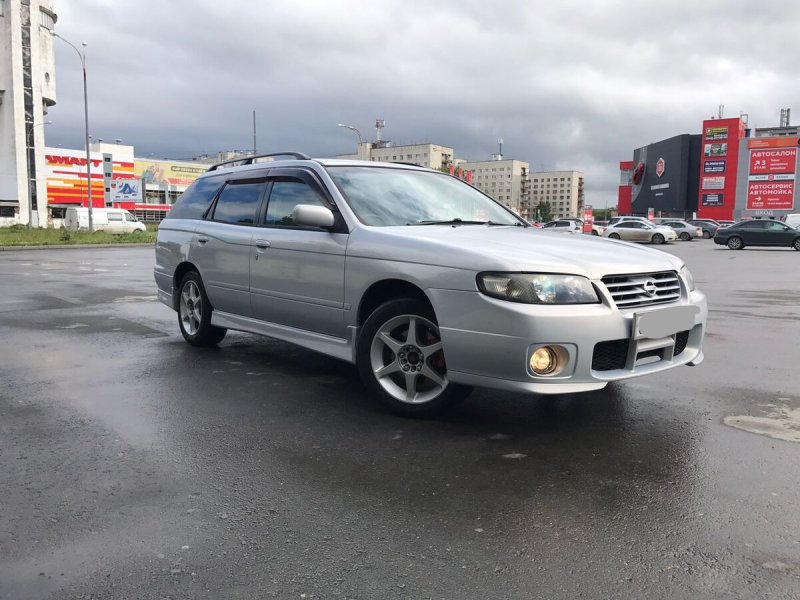 Ниссан Авенир универсал 2000