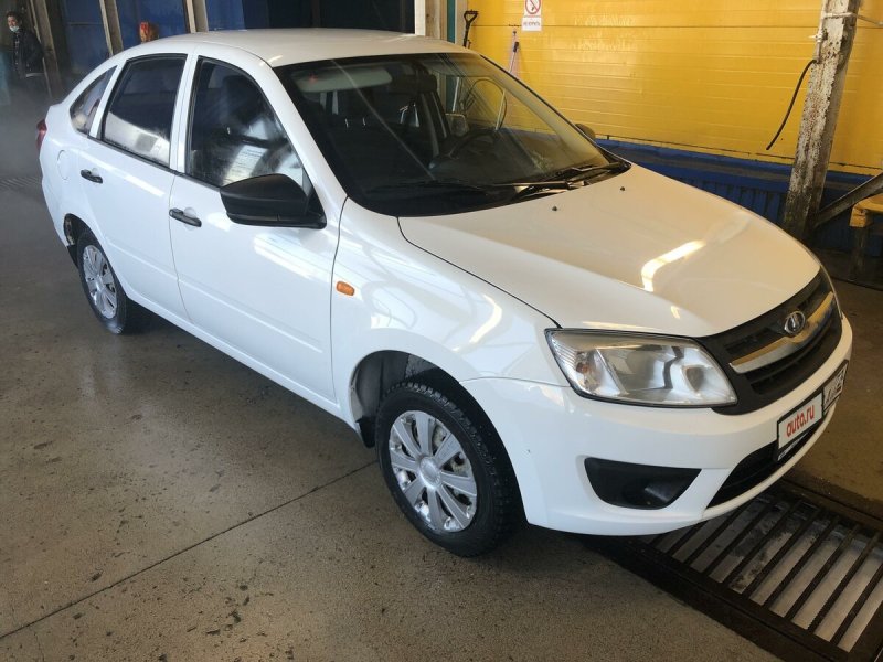 Lada Granta 2012