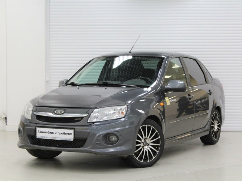 Granta 1.6 Sport