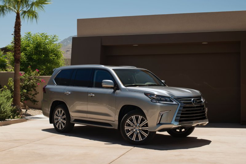 Lexus LX 570 2015