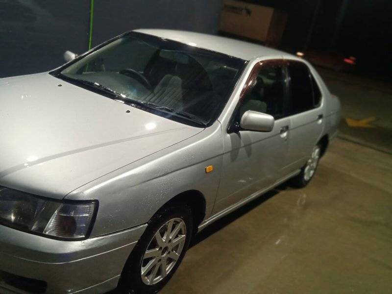 Nissan Bluebird 1997
