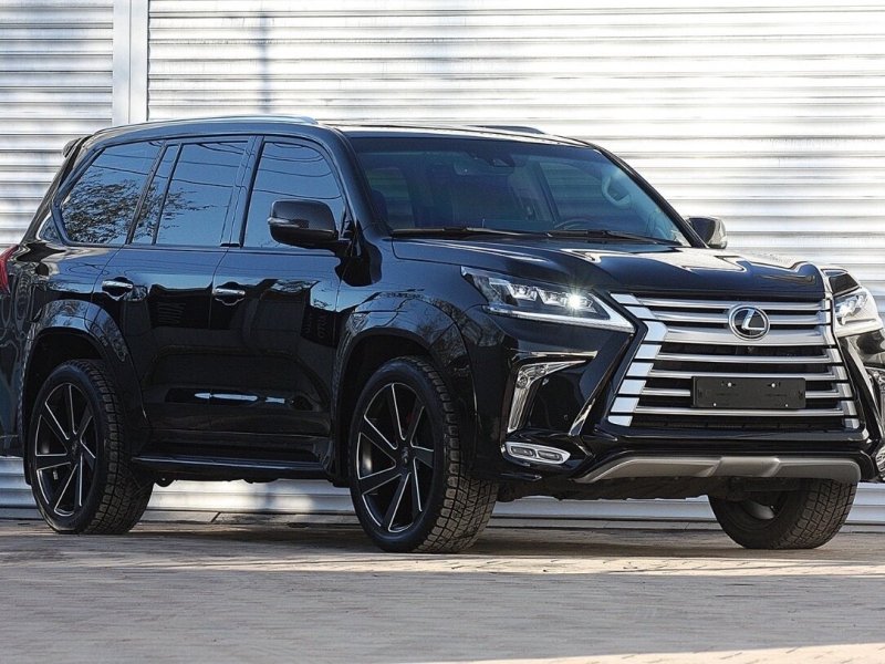 Lexus LX 570 Khann 3