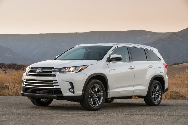 Toyota Highlander 2017 белый