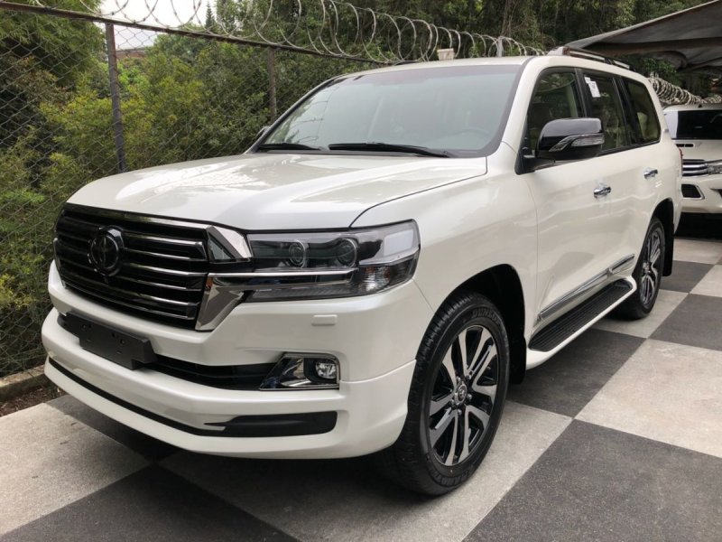 Toyota Land Cruiser 200 2018