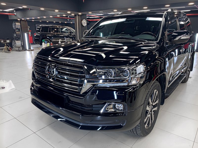Excalibur комплектация Land Cruiser 200