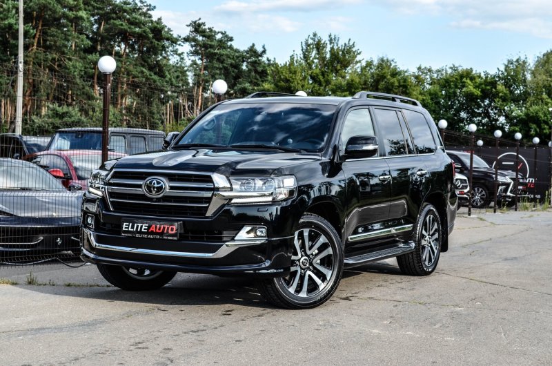 Toyota Land Cruiser 200 2018 Excalibur