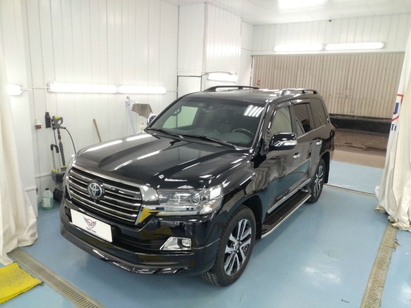 Toyota Land Cruiser 200 Экскалибур