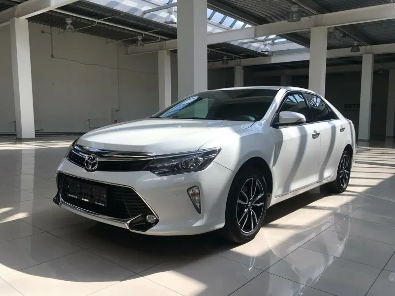 Toyota Camry 2015