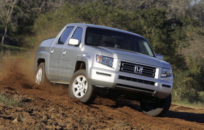 Honda Ridgeline внедорожник