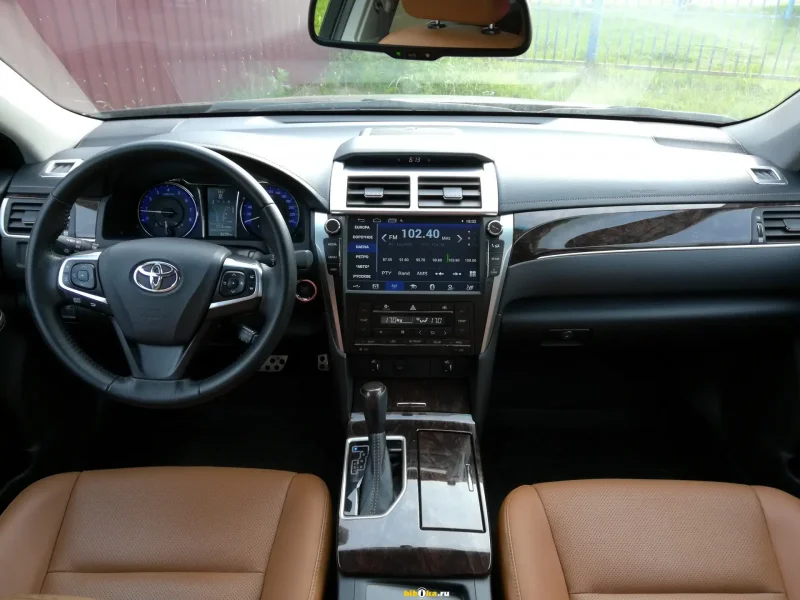 Toyota Camry 2017