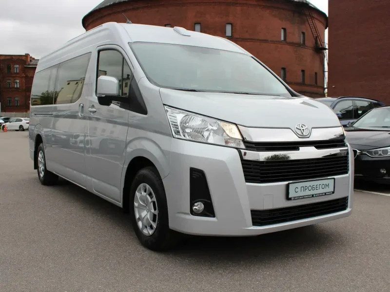 Toyota Hiace h300