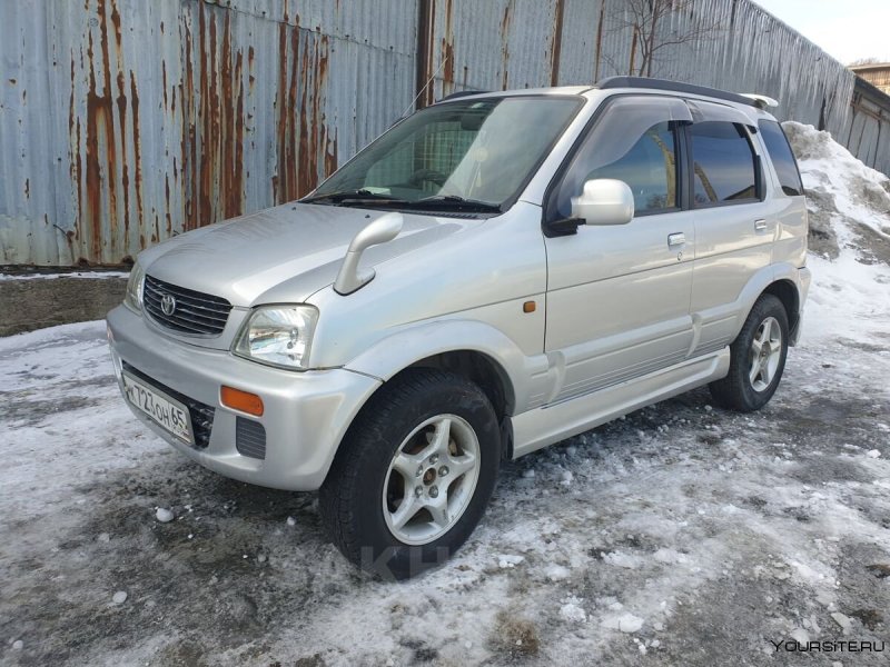 Тойота Cami (1999-2005)