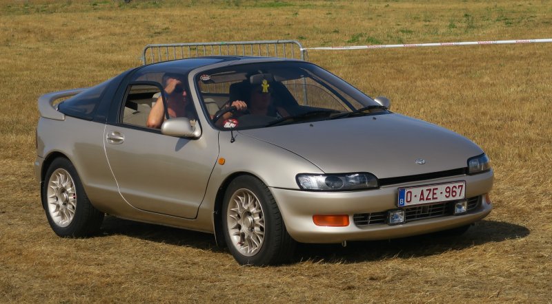Тойота сера 1993