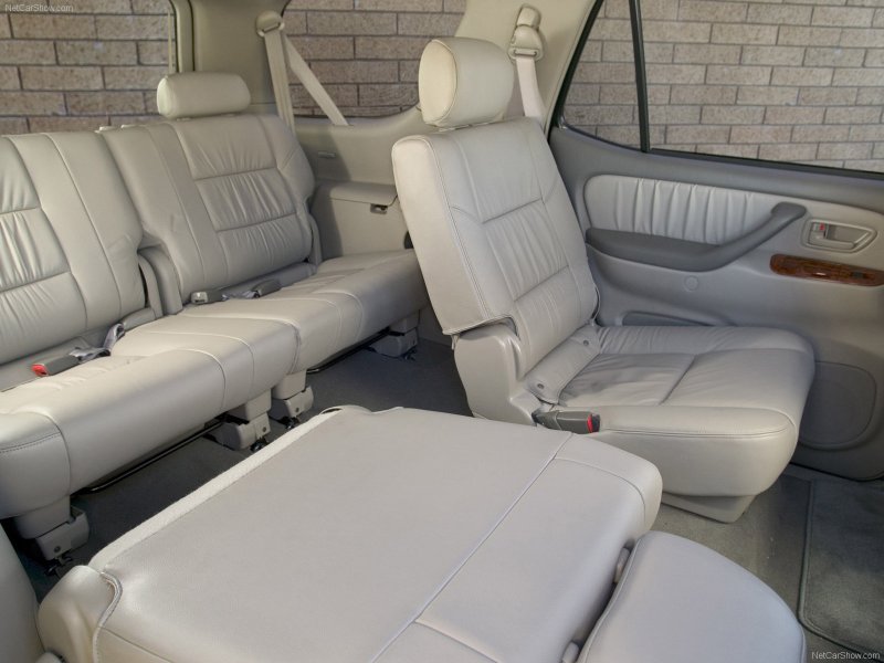 Toyota Sequoia 2006 Interior