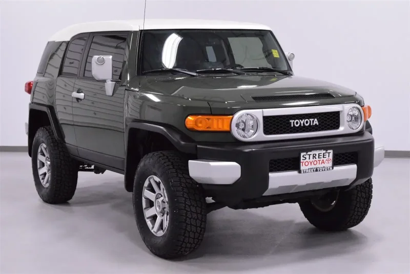 Эф Джей Крузер FJ Cruiser