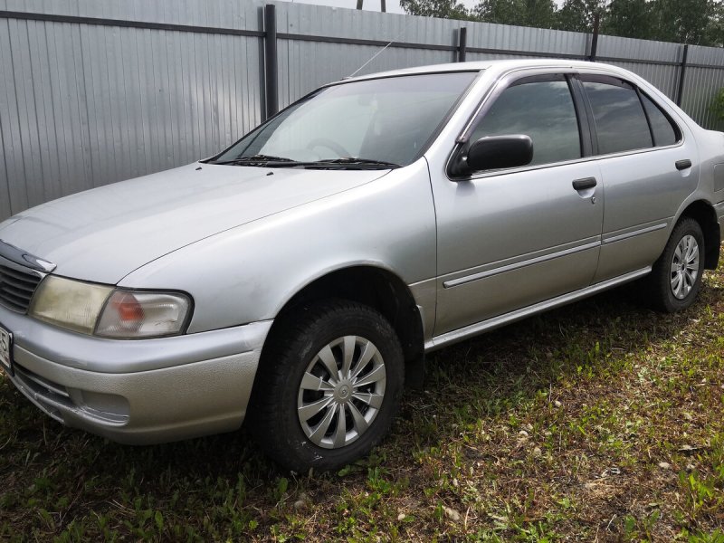 Ниссан Санни 2001 b15