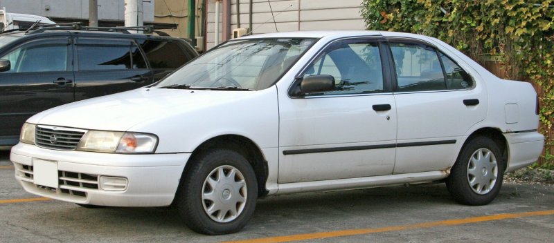 Nissan Sunny b14 белый
