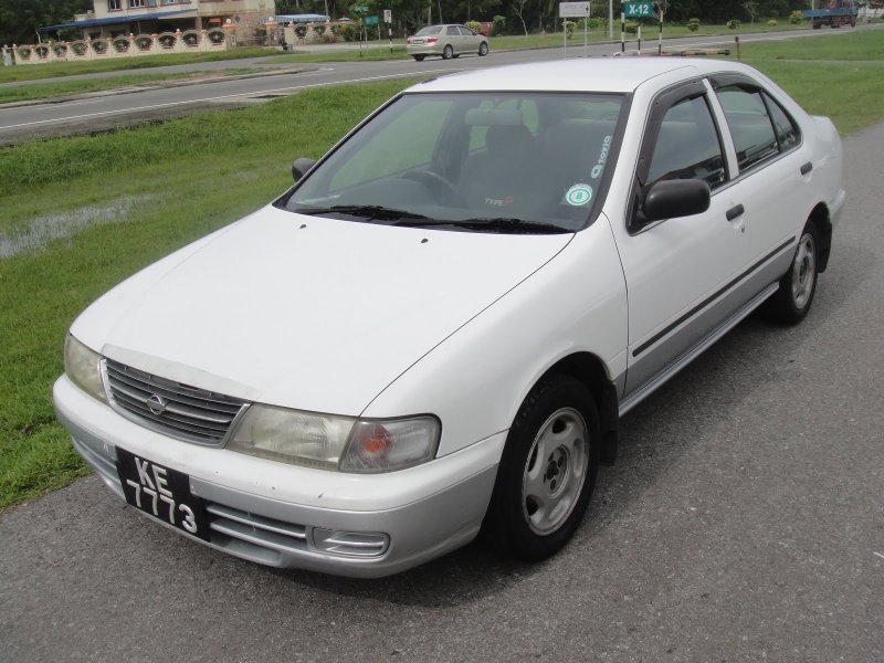 Nissan Sunny 15 кузов