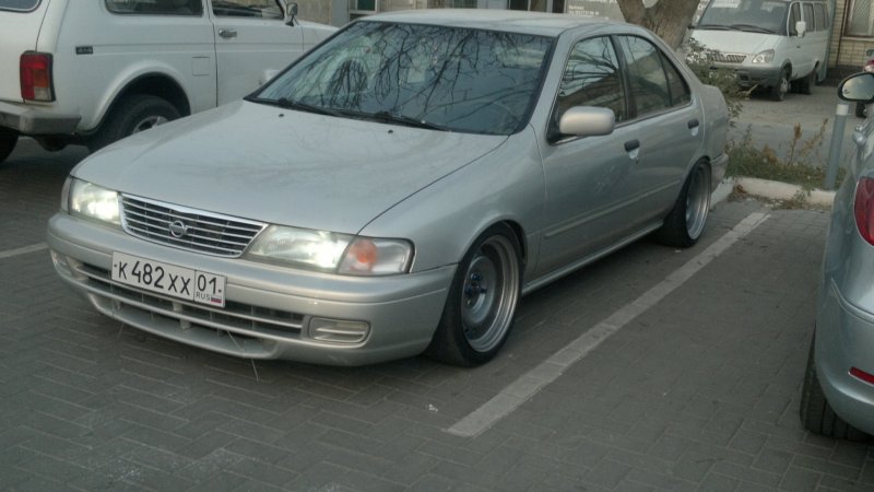 Nissan Sunny b15 серый