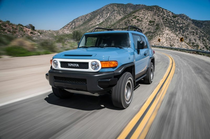 Toyota FJ Cruiser 2016