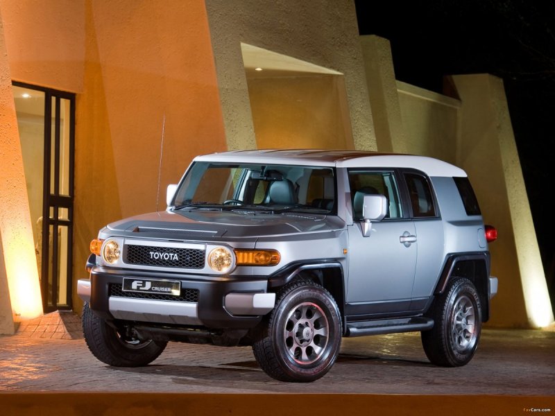 Toyota FJ Cruiser 2010