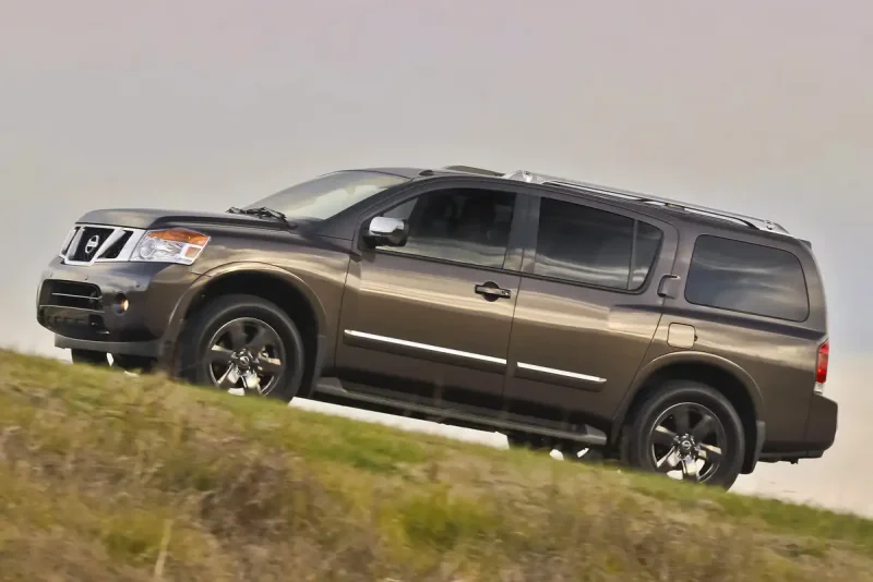 Nissan Armada 2015
