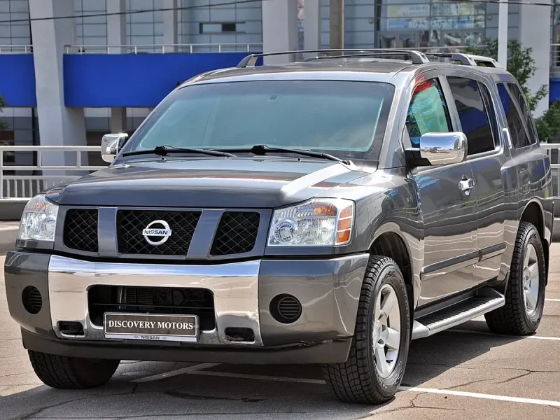 Nissan Armada 2000