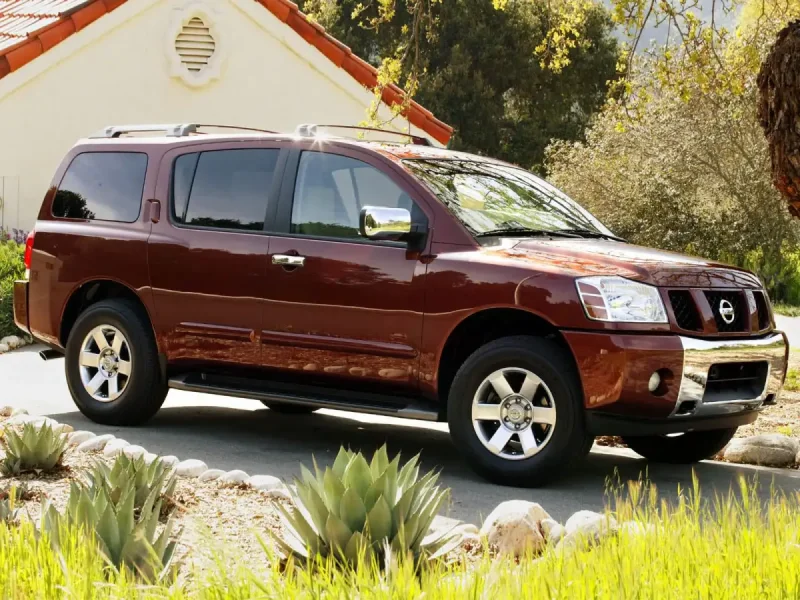 Nissan Armada 2004