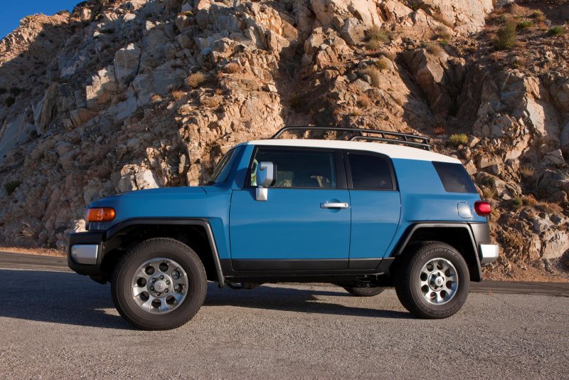 Toyota FJ Cruiser 2012