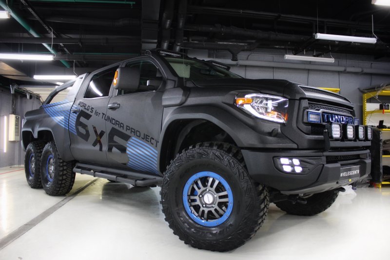 Toyota Tundra 6x6 Hercules