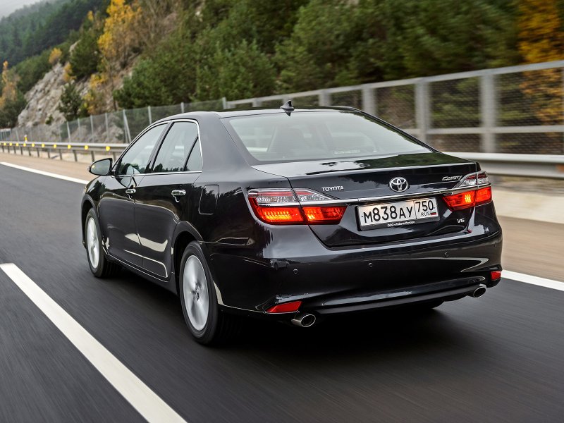 Toyota Camry v6