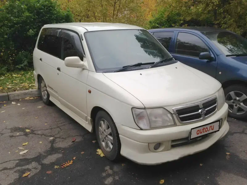 Дайхатсу Пизар 2001