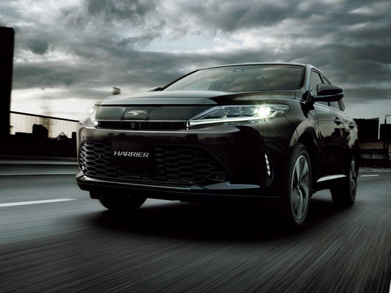 Toyota Harrier 2013