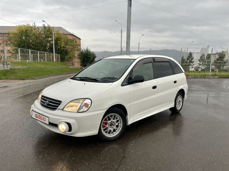 Toyota Nadia 1998 с проставками