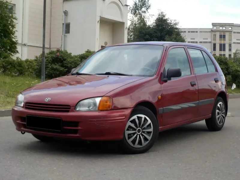 Toyota Starlet 1999