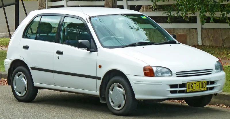 Тойота Старлет ep91 1999