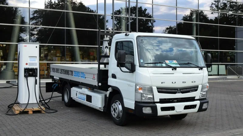 Fuso "e-Cell" Canter