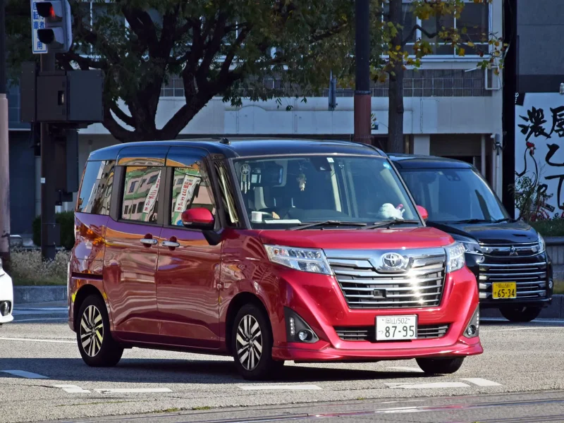 Toyota roomy Japan