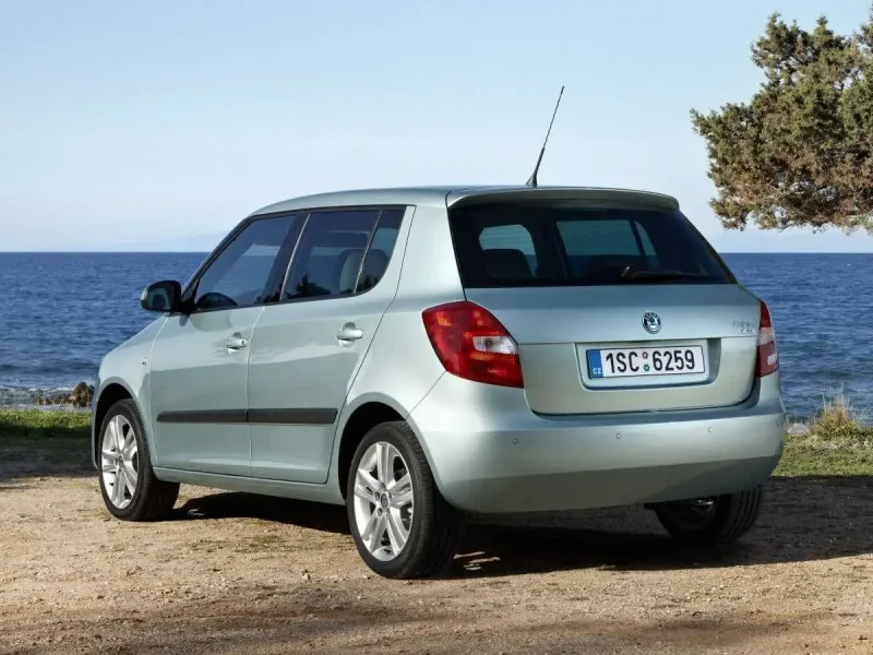 Skoda Fabia хэтчбек