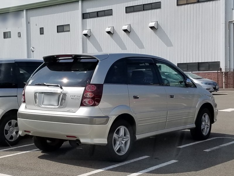 Toyota Nadia 1999