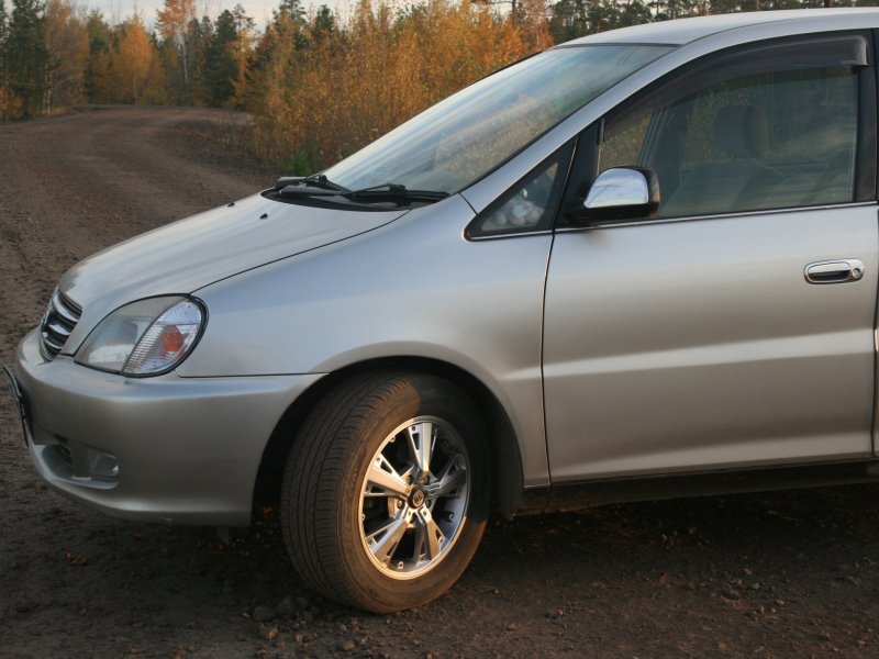 Обвес Toyota Nadia
