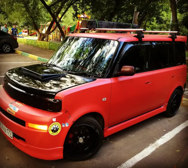 Toyota BB 2000 Tuning