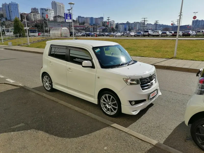 Toyota BB II