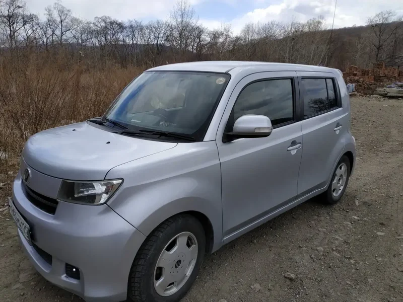 Toyota BB 2006