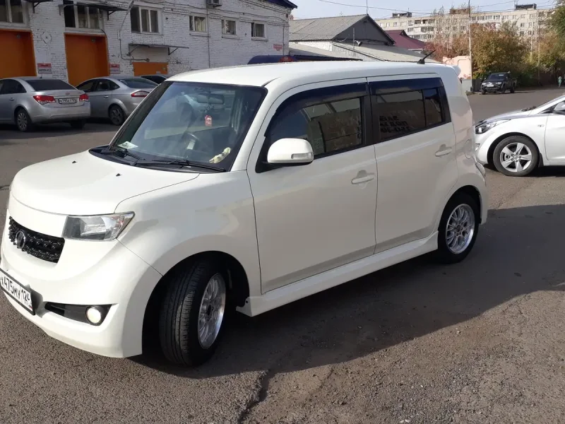 Toyota BB II Рестайлинг