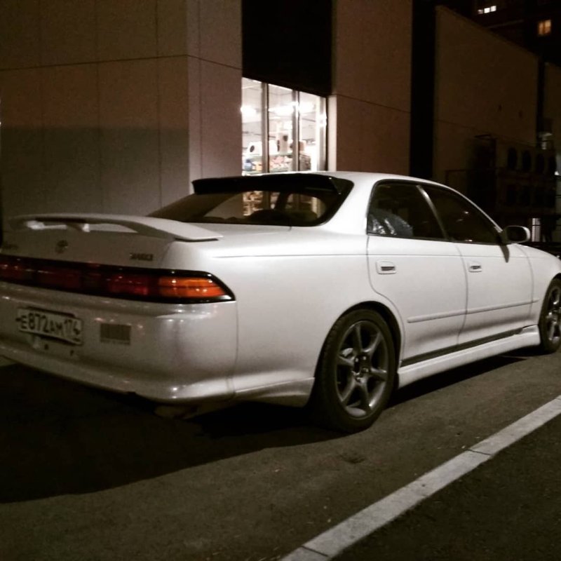 Toyota Mark 2 90 кузов