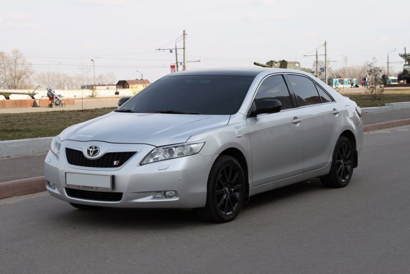 Toyota Camry 40