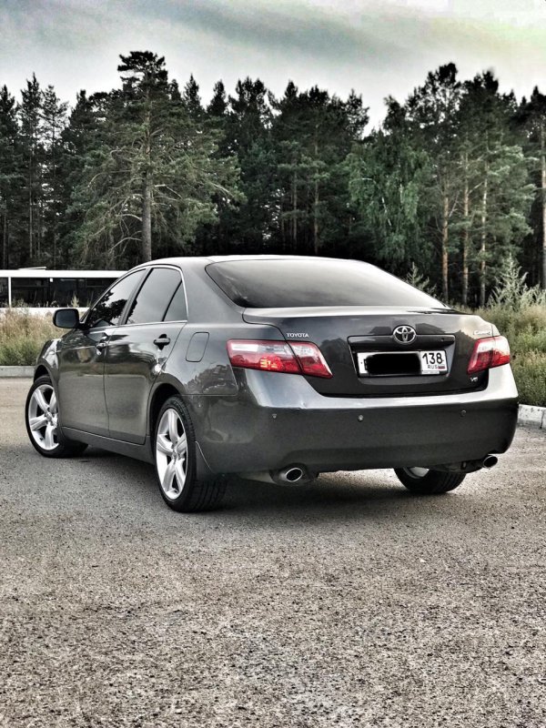 Toyota Camry 40