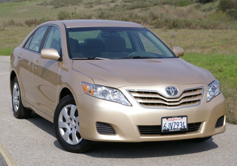 Toyota Camry 40