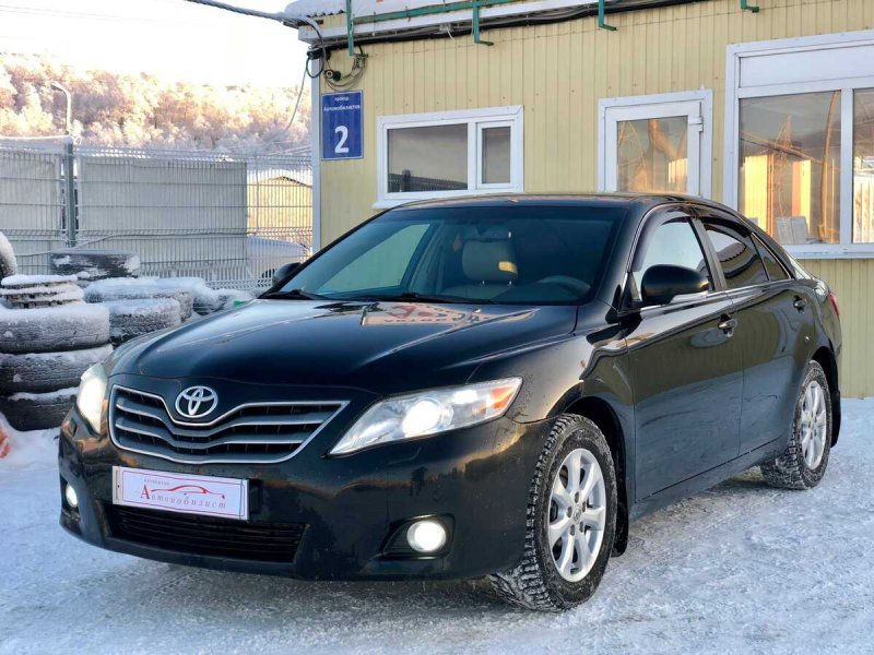 Toyota Camry 40